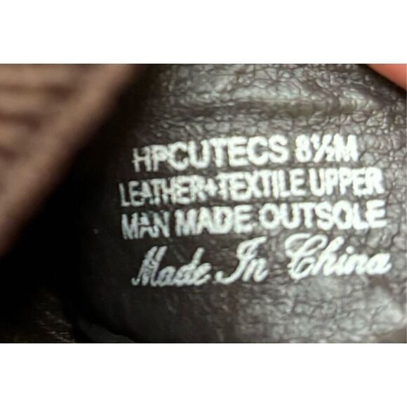 Donald J Pliner Suede Chelsea Ankle Boot in Tan NWOB Size 8 1/2 - Picture 8 of 8